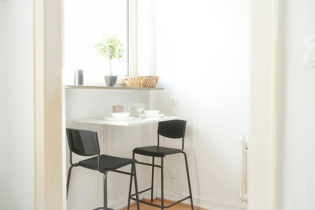 Stadtoase Wohnung Nahe Hauptbahnhof โคเบลนซ์ ภายนอก รูปภาพ
